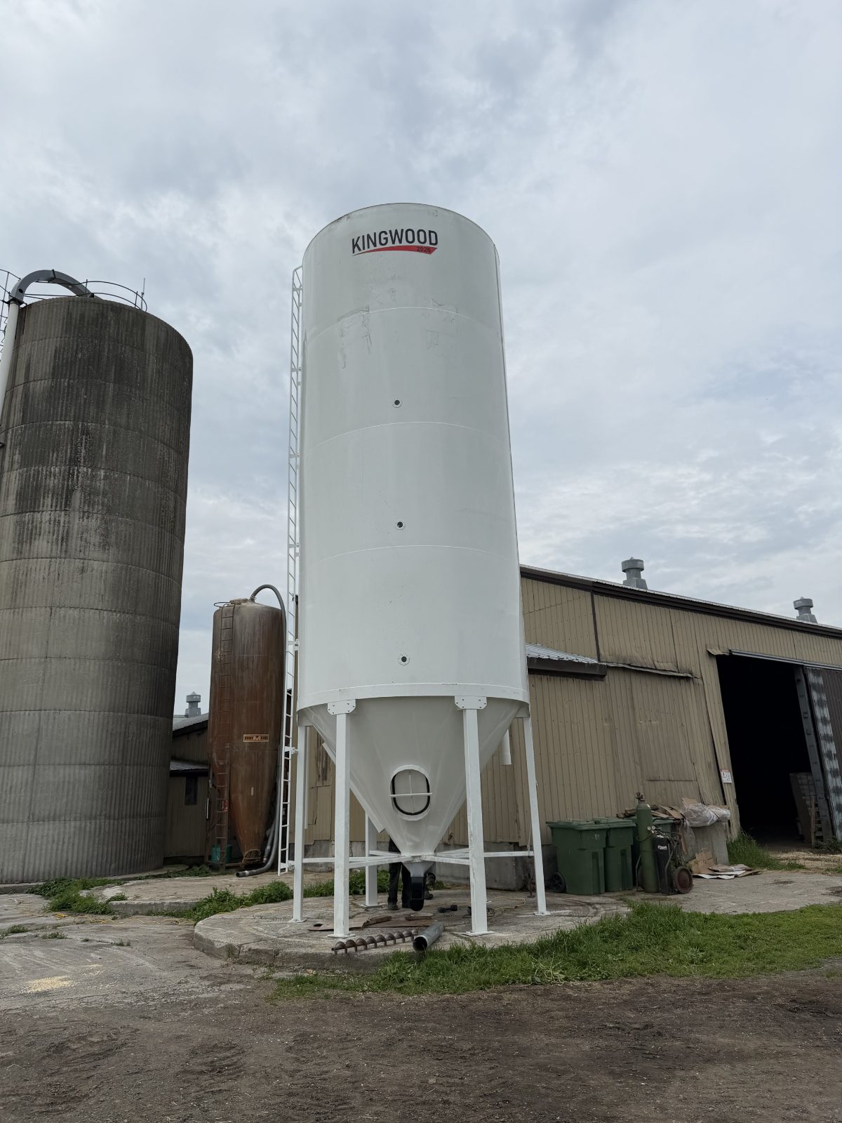Silo à moulée Kingwood neuf